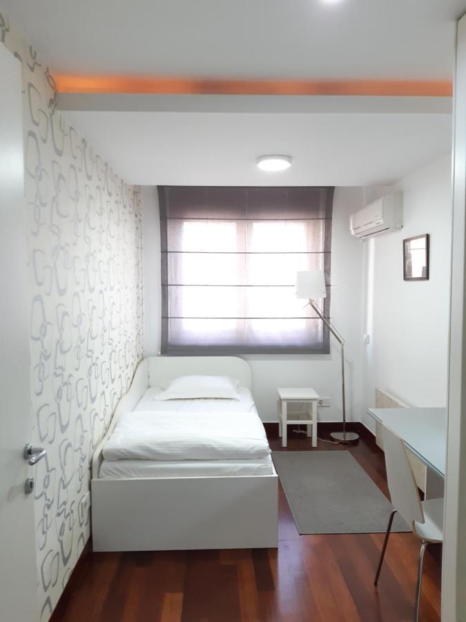 Apartment 18 Belgrado Buitenkant foto